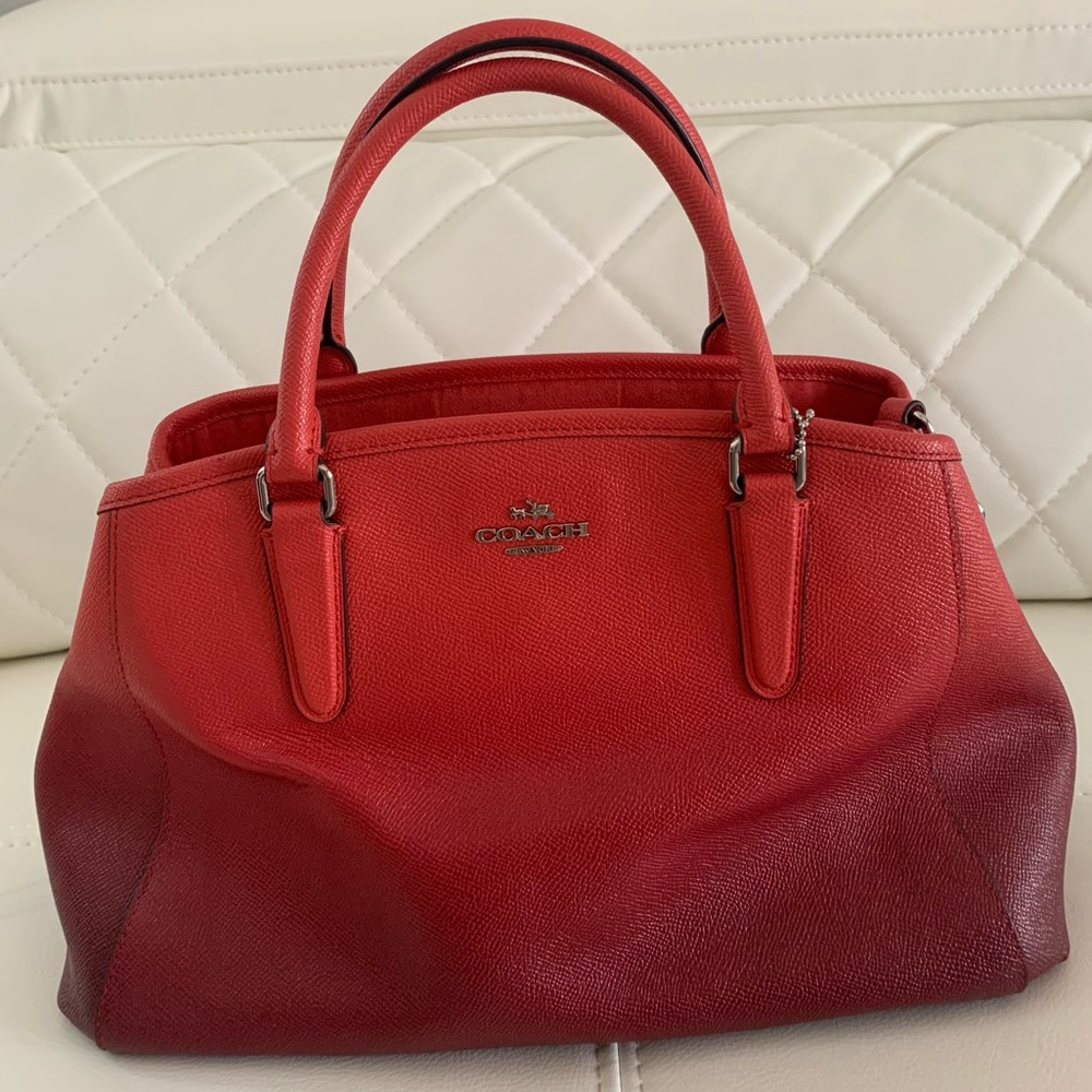 Coach Small Margot Carryall / F23507
